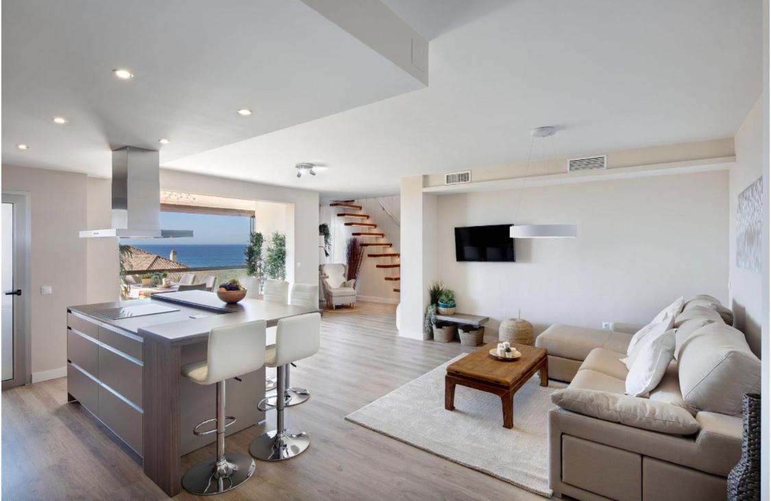 Amazing Duplex Next To The Beach In Μαρμπέλλα Εξωτερικό φωτογραφία